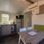 Mobil-home 6 Personnes *