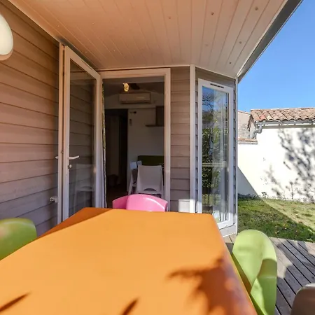 Mobil-home 6 Personnes Tatil Evi Roquefeuil